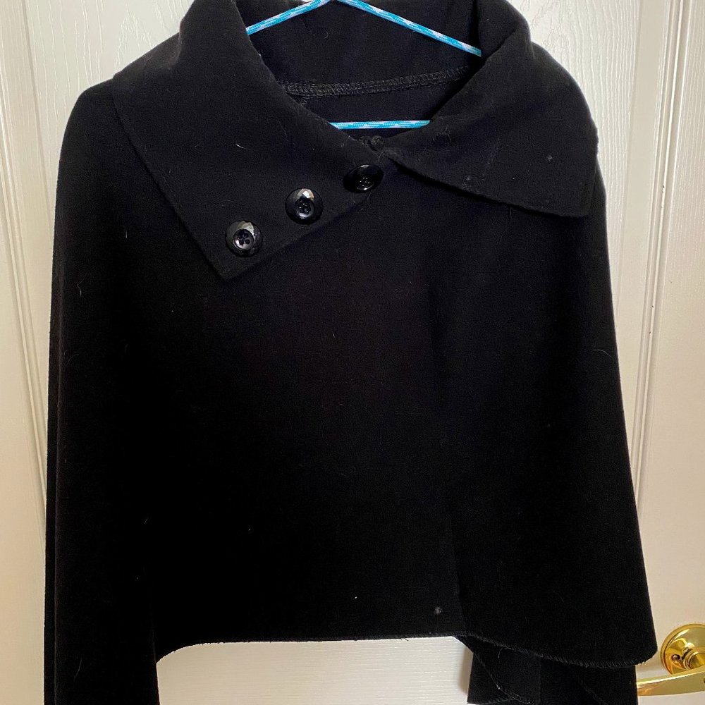 Black draped Goth Capelet/Poncho Split Collar 3 button & buttonhole appr 21 inch